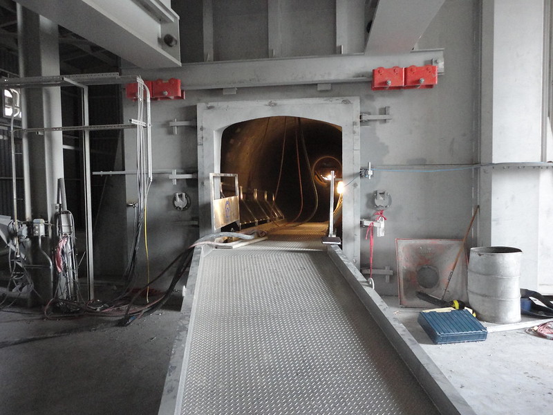 refractory kiln machinery and personnel industrial ramp